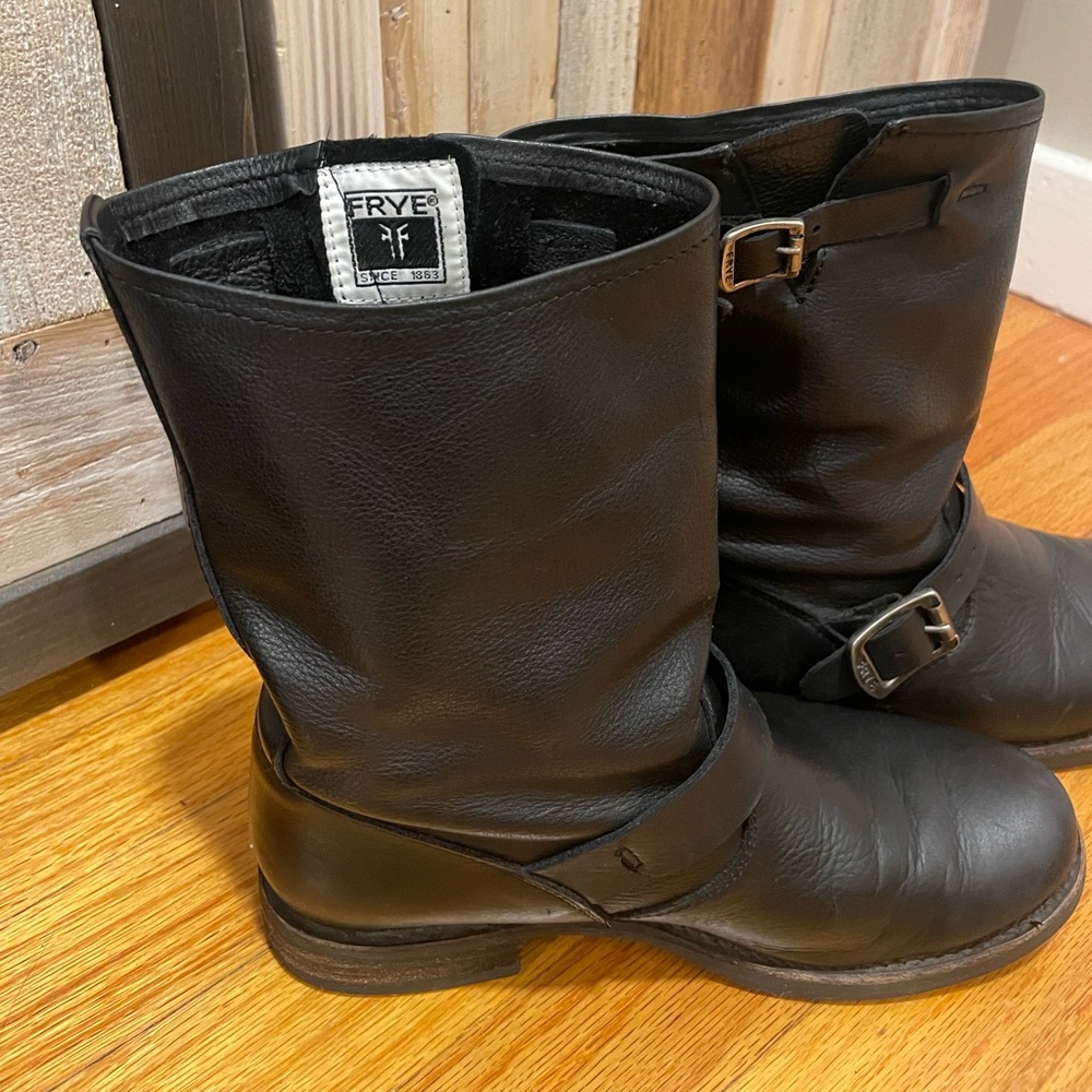 Vintage Frye Black Leather Women’s Buckle Boots